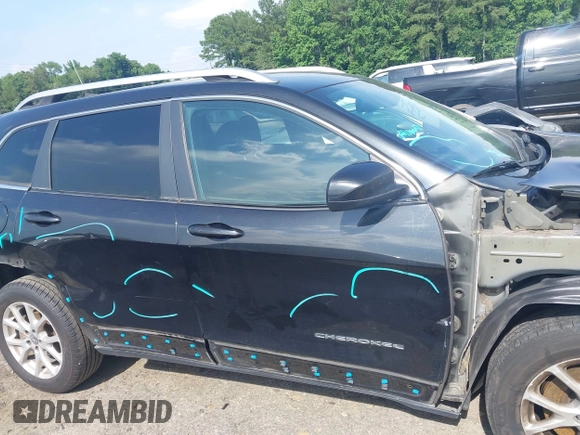 2016 Jeep Cherokee Latitude с VIN 1C4PJLCB4GW287540, выставлен на аукционе IAAI как лот 42517646 с пробегом 154 501 миль миль и . История ставок и продаж доступна на DreamBid. Изображение 14.