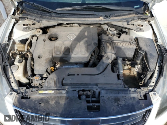 2010 Nissan Altima S z VIN 1N4AL2AP1AN440421, wystawiony jako Copart lot #56064625 z przebiegiem 223 322 mil mil oraz Szkoda całkowita • Salvage title. Historia ofert i sprzedaży dostępna na DreamBid. Obrazek 11.