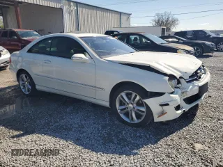 2008 Mercedes-Benz CLK 350 с VIN WDBTJ56H08F250107, выставлен на аукционе Copart как лот 44010495 с пробегом 170 986 миль миль и Списание • Salvage title. История ставок и продаж доступна на DreamBid. Изображение 4.