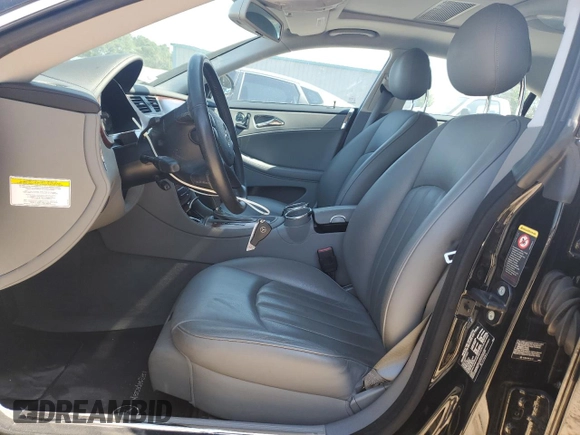 2006 Mercedes-Benz CLS-Class with VIN WDDDJ75X86A024956, listed as a Copart auction lot 75820984 with 70,754 mi miles and Salvage Title. Bid and sale history available at carsss.com. Image 7.