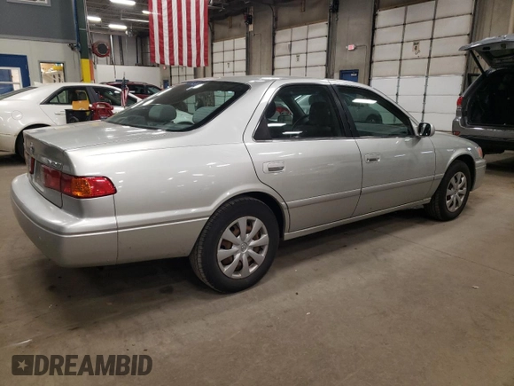2000 Toyota Camry CE z VIN JT2BG22K1Y0483646, wystawiony jako Copart lot #53129705 z przebiegiem 187 418 mil mil oraz Szkoda całkowita • Salvage title. Historia ofert i sprzedaży dostępna na DreamBid. Obrazek 3.