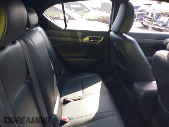 2015 Lexus CT 200h с VIN JTHKD5BH5F2236734, выставлен на аукционе IAAI как лот 42127956 с пробегом 89 811 миль миль и . История ставок и продаж доступна на DreamBid. Изображение 8.