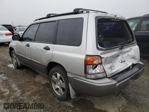 1999 Subaru Forester S with VIN JF1SF6551XH737837, listed as a Copart auction lot 81349224 with 201,012 mi miles and Salvage Title. Bid and sale history available at carsss.com. Image 2.