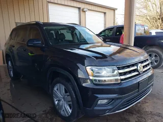 2019 Volkswagen Atlas 3.6L V6 SE w/Technology with VIN 1V2WR2CA1KC609792, listed as a IAAI auction lot 41594701 with 141,846 mi miles. Bid and sale history available at carsss.com. Image 1.