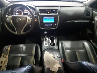 2016 Nissan Altima SR with VIN 1N4BL3AP6GC122874, listed as a Copart auction lot 84658624 with 206,300 mi miles and Salvage Title. Bid and sale history available at carsss.com. Image 8.