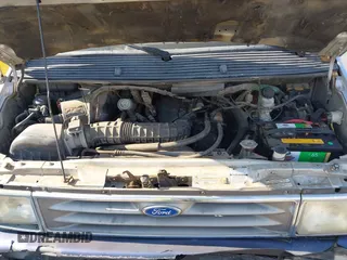 1993 Ford Aerostar with VIN 1FMDA31X1PZC83683, listed as a IAAI auction lot 42110344 with 197,919 mi miles. Bid and sale history available at carsss.com. Image 10.