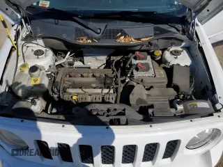 2014 Jeep Patriot Latitude with VIN 1C4NJPFA9ED758298, listed as a Copart auction lot 47253425 with 139,322 mi miles and Salvage title. Bid and sale history available at DreamBid. Image 12.