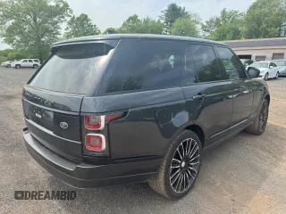 2018 Land Rover Range Rover with VIN SALGS2RE9JA390684, listed as a Copart auction lot 57118715 with 39,474 mi miles and Clean title. Bid and sale history available at DreamBid. Image 3.