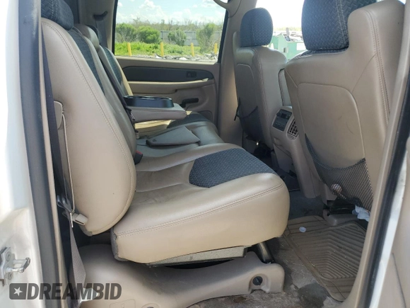 2004 Chevrolet Avalanche Z66 with VIN 3GNEC12TX4G254821, listed as a Copart auction lot 69406084 with 175,656 mi miles and Salvage Title. Bid and sale history available at carsss.com. Image 10.