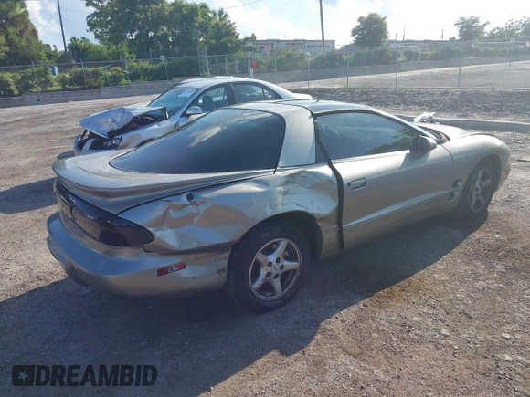 2001 Pontiac Firebird Firebird с VIN 2G2FS22K512124770, выставлен на аукционе IAAI как лот 42590414 с пробегом 57 212 миль миль и . История ставок и продаж доступна на DreamBid. Изображение 4.