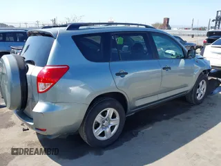 2007 Toyota RAV4 with VIN JTMZD33V475062101, listed as a IAAI auction lot 41883546 with 152,919 mi miles. Bid and sale history available at carsss.com. Image 4.