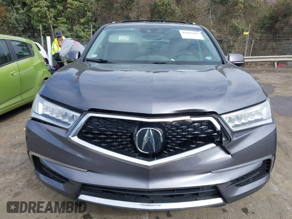 2018 Acura MDX with VIN 5J8YD3H38JL008968, listed as a IAAI auction lot 41695283 with 153,201 mi miles and . Bid and sale history available at carsss.com. Image 12.