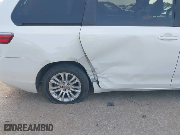 2017 Toyota Sienna XLE Auto Access Seat with VIN 5TDYZ3DC0HS896503, listed as a IAAI auction lot 42446895 with 163,752 mi miles and . Bid and sale history available at DreamBid. Image 6.