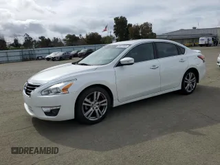 2014 Nissan Altima S with VIN 1N4BL3AP1EC265325, listed as a Copart auction lot 45872655 with 101,833 mi miles and Salvage title. Bid and sale history available at DreamBid. Image 1.