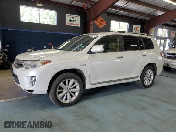 2013 Toyota Highlander Hybrid Limited with VIN JTEDC3EH7D2012645, listed as a Copart auction lot 71956554 with 202,908 mi miles and Clean Title. Bid and sale history available at carsss.com. Image 1.