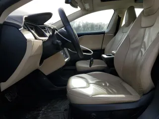 2014 Tesla Model S 60 with VIN 5YJSA1S14EFP35316, listed as a Copart auction lot 45397015 with 78,858 mi miles and Salvage title. Bid and sale history available at DreamBid. Image 7.
