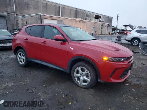 2023 Dodge Hornet GT Plus with VIN ZACNDFBN3P3A05713, listed as a Copart auction lot 81337164 with 46,173 mi miles and Salvage Title. Bid and sale history available at DreamBid. Image 4.