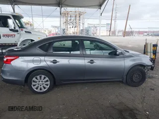 2018 Nissan Sentra S with VIN 3N1AB7AP6JY261050, listed as a IAAI auction lot 41910814 with 70,627 mi miles. Bid and sale history available at carsss.com. Image 14.
