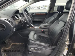 2014 Audi Q7 Premium Plus с VIN WA1LMAFE7ED015728, выставлен на аукционе Copart как лот 43236795 с пробегом 162 511 миль миль и Списание • Salvage title. История ставок и продаж доступна на DreamBid. Изображение 7.