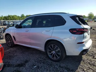 2025 BMW X5 xDrive40i z VIN 5UX23EU08S9Z95423, wystawiony jako Copart lot #55777635 z przebiegiem 695 mil mil oraz Szkoda całkowita • Salvage title. Historia ofert i sprzedaży dostępna na DreamBid. Obrazek 2.