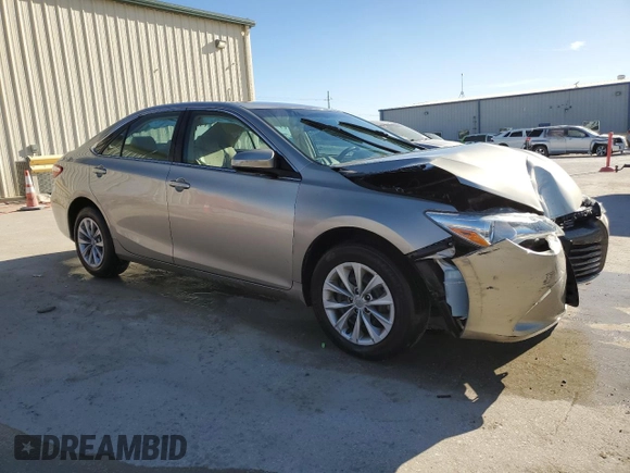 2016 Toyota Camry XLE with VIN 4T1BF1FK5GU125824, listed as a Copart auction lot 49479785 with 58,826 mi miles and Salvage Title. Bid and sale history available at carsss.com. Image 4.
