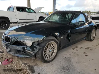 2000 BMW Z3 2.5L with VIN 4USCH9345YLF85948, listed as a Copart auction lot 77315644 with 129,361 mi miles and Salvage Title. Bid and sale history available at carsss.com. Image 1.