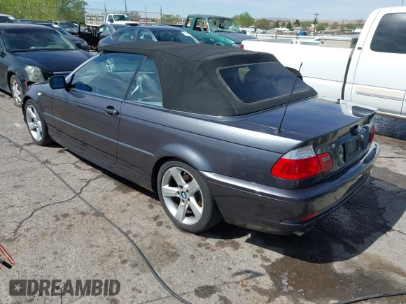 2005 BMW 3 Series 325Ci with VIN WBABW33405PL35861, listed as a IAAI auction lot 42042997 with 137,148 mi miles and . Bid and sale history available at carsss.com. Image 3.