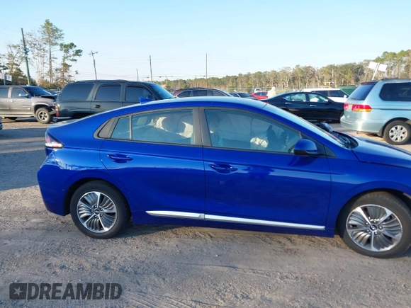 2021 Hyundai Ioniq SE with VIN KMHC65LD8MU252578, listed as a IAAI auction lot 40965612 with 25,384 mi miles and . Bid and sale history available at DreamBid. Image 13.