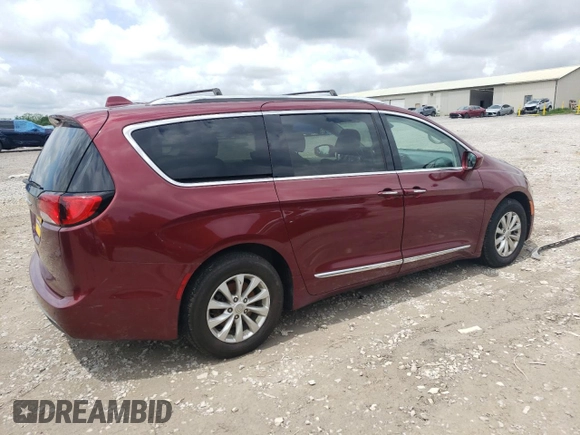 2018 Chrysler Pacifica Touring L Plus z VIN 2C4RC1EG4JR144152, wystawiony jako Copart lot #56866345 z przebiegiem 164 539 mil mil oraz Czysty tytuł • Clean title. Historia ofert i sprzedaży dostępna na DreamBid. Obrazek 3.