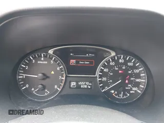 2015 Nissan Pathfinder S with VIN 5N1AR2MN9FC669494, listed as a IAAI auction lot 41488397 with 122,270 mi miles. Bid and sale history available at carsss.com. Image 7.