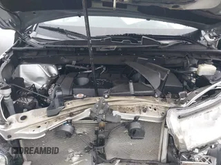2018 Toyota Highlander LE z VIN 5TDZARFH2JS037796, wystawiony jako IAAI lot #42290819 z przebiegiem 62 638 mil mil oraz . Historia ofert i sprzedaży dostępna na DreamBid. Obrazek 10.