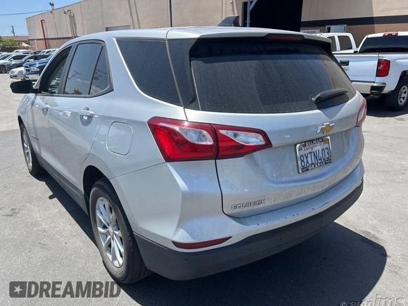 2021 Chevrolet Equinox LS z VIN 3GNAXFEV9MS175215, wystawiony jako IAAI lot #42554213 z przebiegiem 83 171 mil mil oraz . Historia ofert i sprzedaży dostępna na DreamBid. Obrazek 1.