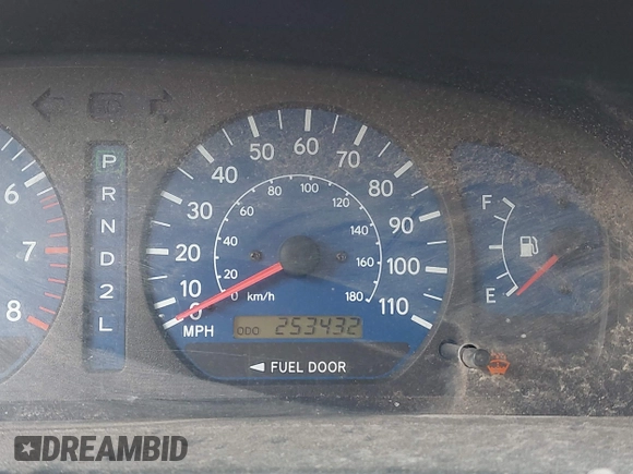2001 Toyota Sienna LE with VIN 4T3ZF13C71U345315, listed as a IAAI auction lot 41887275 with 253,432 mi miles. Bid and sale history available at carsss.com. Image 7.