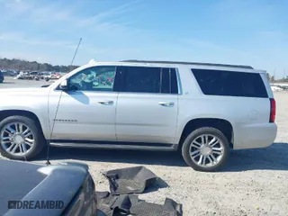 2018 Chevrolet Suburban LT with VIN 1GNSCHKCXJR266409, listed as a IAAI auction lot 41510241 with 114,387 mi miles. Bid and sale history available at carsss.com. Image 14.