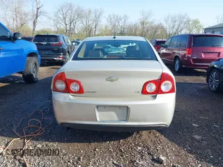 2009 Chevrolet Malibu LTZ with VIN 1G1ZK57B19F178640, listed as a IAAI auction lot 41988340 with 186,941 mi miles and . Bid and sale history available at DreamBid. Image 17.