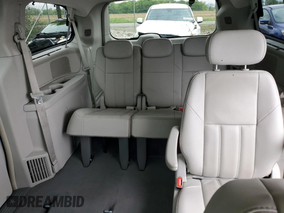 2008 Chrysler Town & Country Touring with VIN 2A8HR54P38R803439, listed as a Copart auction lot 56575505 with 130,186 mi miles and Salvage title. Bid and sale history available at DreamBid. Image 10.