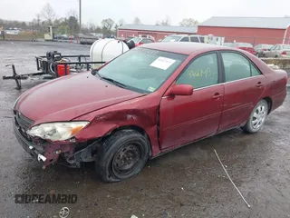 2004 Toyota Camry LE with VIN 4T1BE32K04U314445, listed as a IAAI auction lot 42017413 with 137,702 mi miles. Bid and sale history available at carsss.com. Image 18.