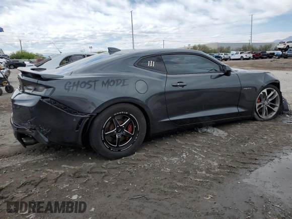 2017 Chevrolet Camaro 2SS with VIN 1G1FH1R79H0182651, listed as a Copart auction lot 56118715 with 61,167 mi miles and Salvage title. Bid and sale history available at DreamBid. Image 3.