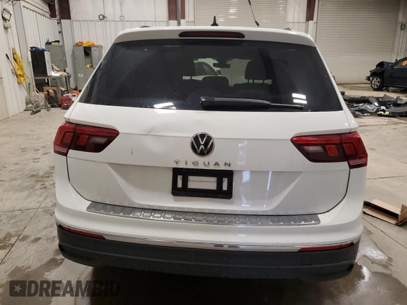2023 Volkswagen Tiguan S с VIN 3VVRB7AX6PM132663, выставлен на аукционе Copart как лот 53526275 с пробегом 20 209 миль миль и Списание • Salvage title. История ставок и продаж доступна на DreamBid. Изображение 6.