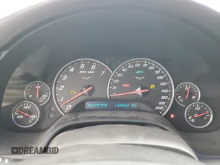 2011 Chevrolet Corvette 1LT z VIN 1G1YE2DW8B5105978, wystawiony jako Copart lot #75264194 z przebiegiem 144 427 mil mil oraz Szkoda całkowita • Salvage title. Historia ofert i sprzedaży dostępna na DreamBid. Obrazek 9.
