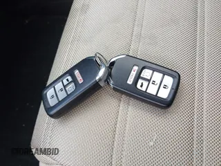 2022 Honda CR-V EX z VIN 7FARW2H50NE051609, wystawiony jako IAAI lot #42085067 z przebiegiem 29 316 mil mil oraz . Historia ofert i sprzedaży dostępna na DreamBid. Obrazek 11.