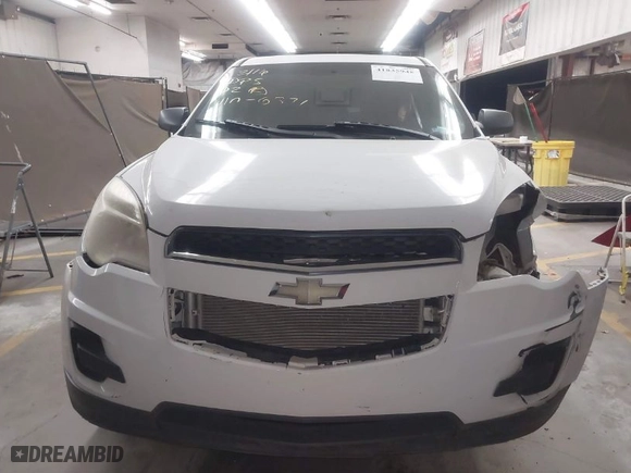 2010 Chevrolet Equinox LS with VIN 2CNALBEWXA6266571, listed as a IAAI auction lot 41835945 with 190,970 mi miles. Bid and sale history available at carsss.com. Image 12.