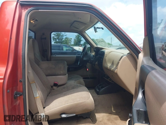 1999 Ford Ranger XL with VIN 1FTYR10C8XPA61560, listed as a IAAI auction lot 42683645 with 186,681 mi miles and . Bid and sale history available at DreamBid. Image 5.