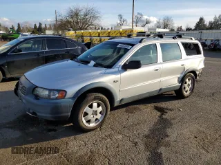 2003 Volvo V70 XC70 z VIN YV1SZ59HX31109238, wystawiony jako Copart lot #44654605 z przebiegiem 180 968 mil mil oraz Szkoda całkowita • Salvage title. Historia ofert i sprzedaży dostępna na DreamBid. Obrazek 1.