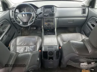 2005 Honda Pilot EX-L z VIN 2HKYF18735H570447, wystawiony jako Copart lot #53534485 z przebiegiem 339 522 mil mil oraz Szkoda całkowita • Salvage title. Historia ofert i sprzedaży dostępna na DreamBid. Obrazek 8.
