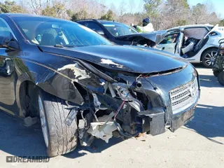 2009 Nissan Maxima 3.5 SV w/Sport Pkg with VIN 1N4AA51E69C858115, listed as a IAAI auction lot 41269516 with 135,193 mi miles. Bid and sale history available at carsss.com. Image 6.
