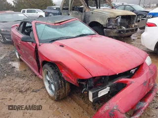 1994 Ford Mustang z VIN 1FALP45T5RF218731, wystawiony jako IAAI lot #41569318 z przebiegiem 134 577 mil mil oraz . Historia ofert i sprzedaży dostępna na DreamBid. Obrazek 1.