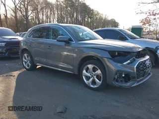2023 Audi Q5 S line Premium Plus z VIN WA1EAAFY1P2061050, wystawiony jako IAAI lot #41598919 z przebiegiem 29 197 mil mil oraz . Historia ofert i sprzedaży dostępna na DreamBid. Obrazek 13.