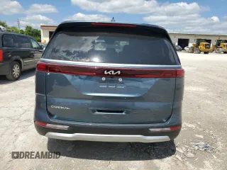 2024 Kia Carnival EX with VIN KNDNC5H31R6391064, listed as a Copart auction lot 68224534 with 12,792 mi miles and Salvage Title. Bid and sale history available at carsss.com. Image 6.