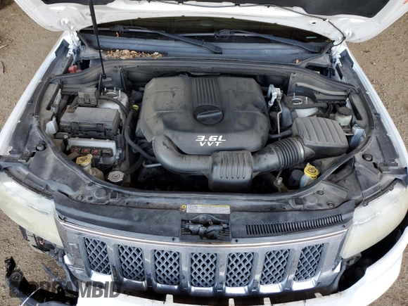 2013 Jeep Grand Cherokee Overland with VIN 1C4RJECG3DC620999, listed as a Copart auction lot 88298985 with 182,219 mi miles and Salvage Title. Bid and sale history available at carsss.com. Image 13.